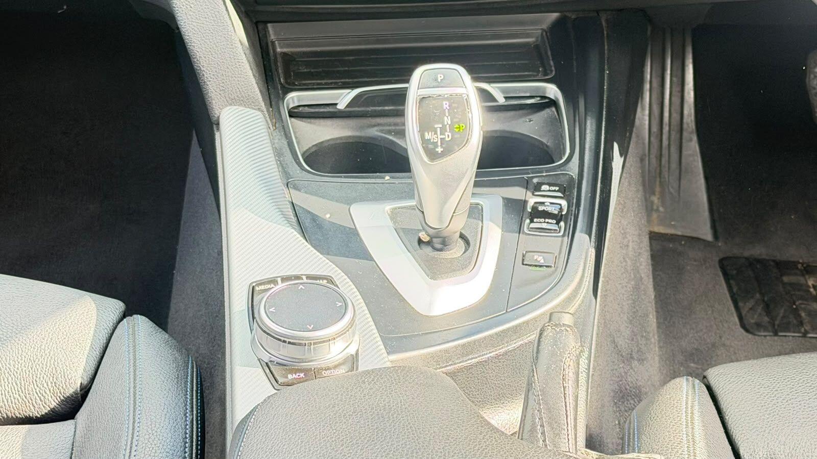 BMW 4 Series Gran Coupe view 23
