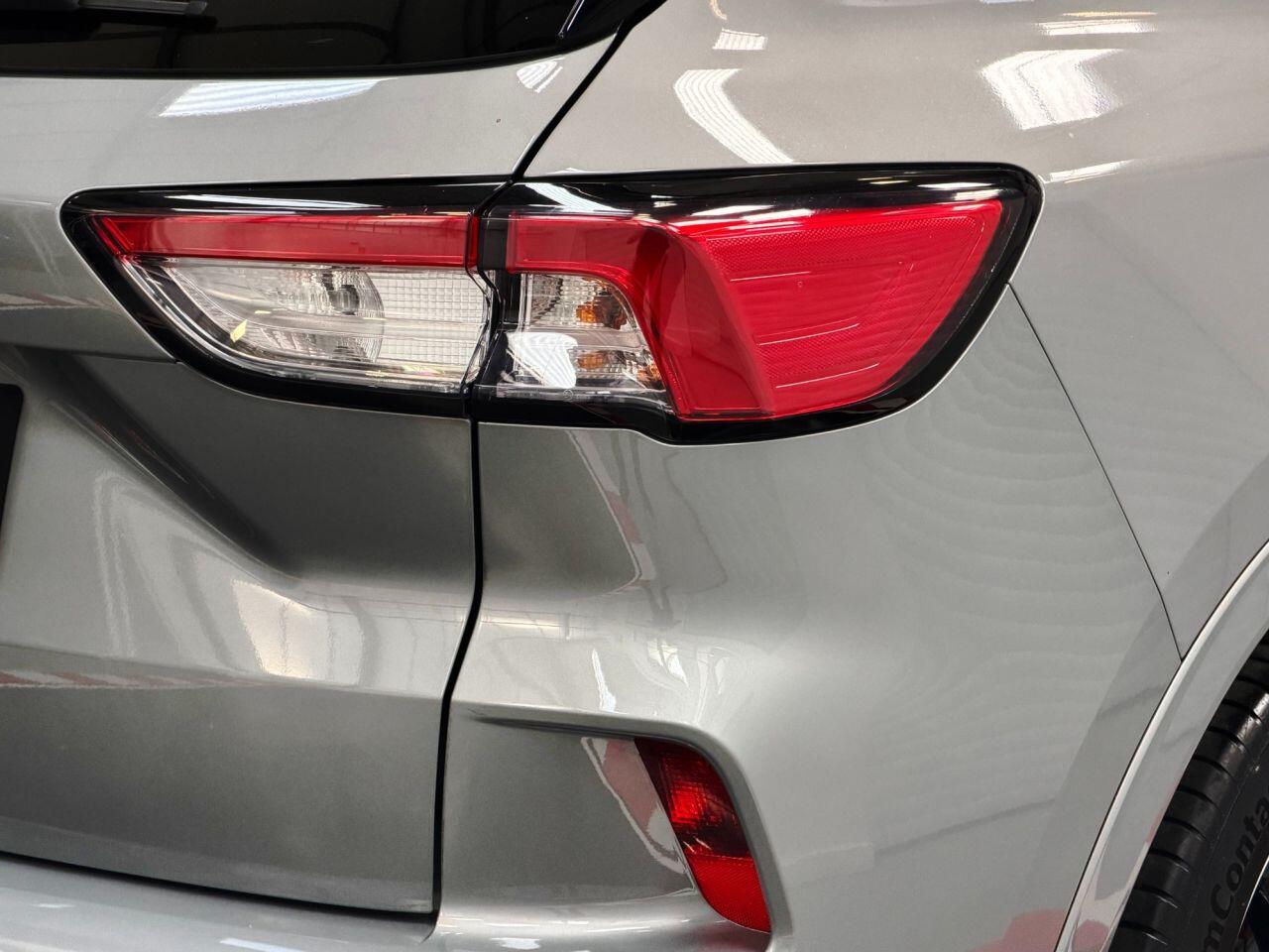 Ford Kuga view 40