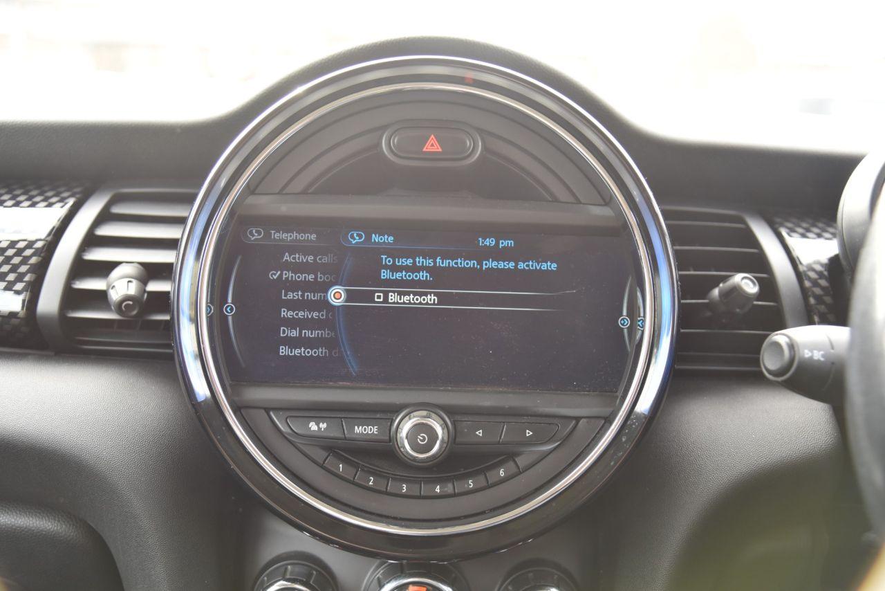 Mini Cooper view 38