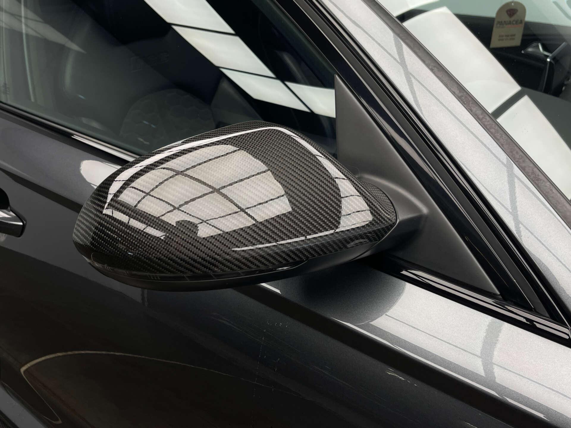 Audi RS6 Avant view 28