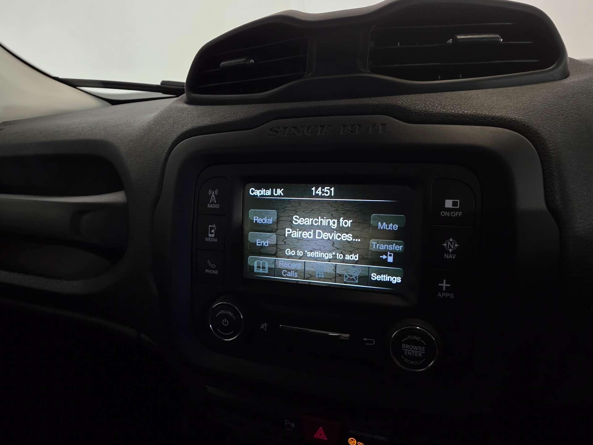 Jeep Renegade view 23