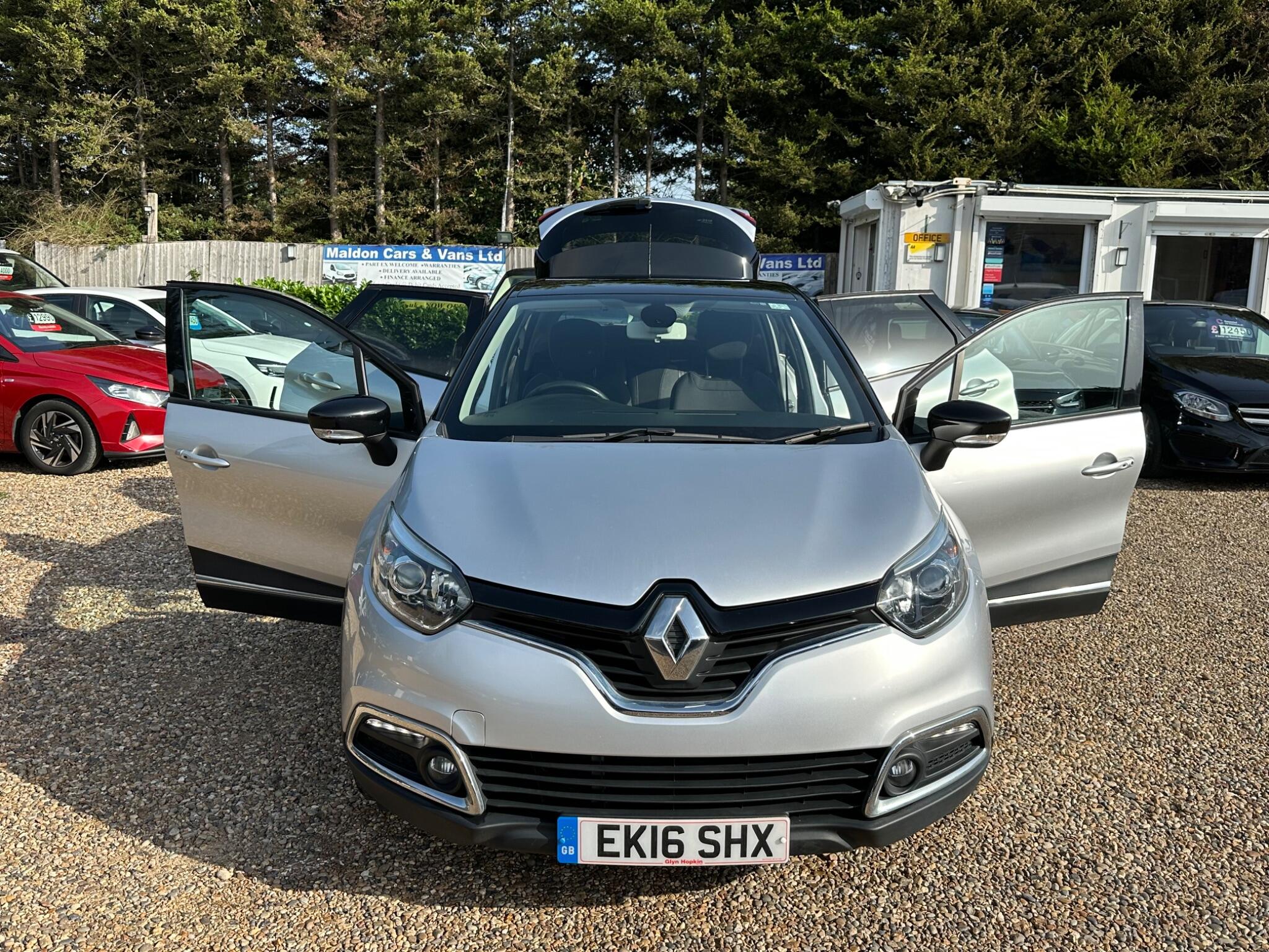 Renault Captur view 25