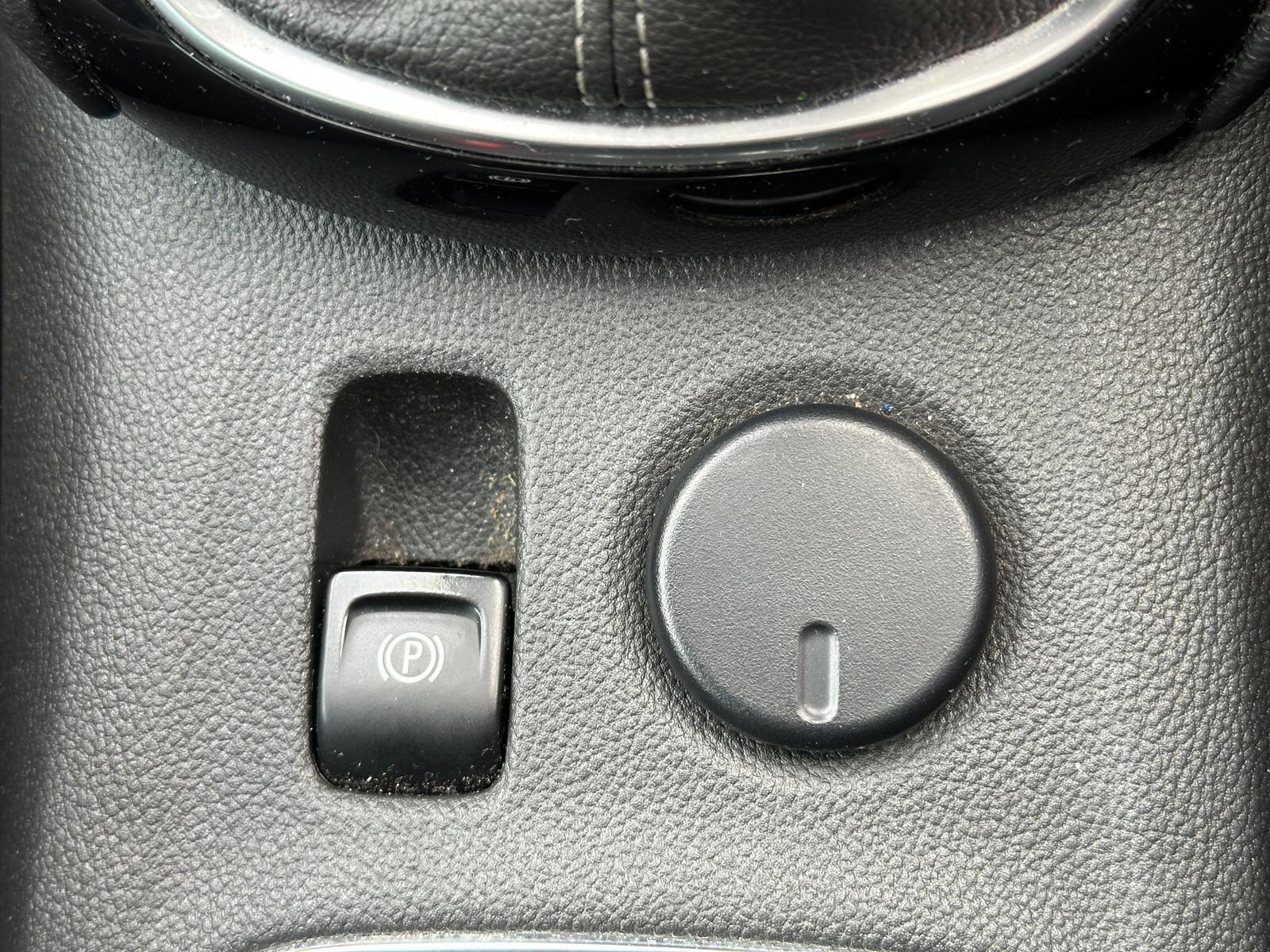 Vauxhall Astra view 19