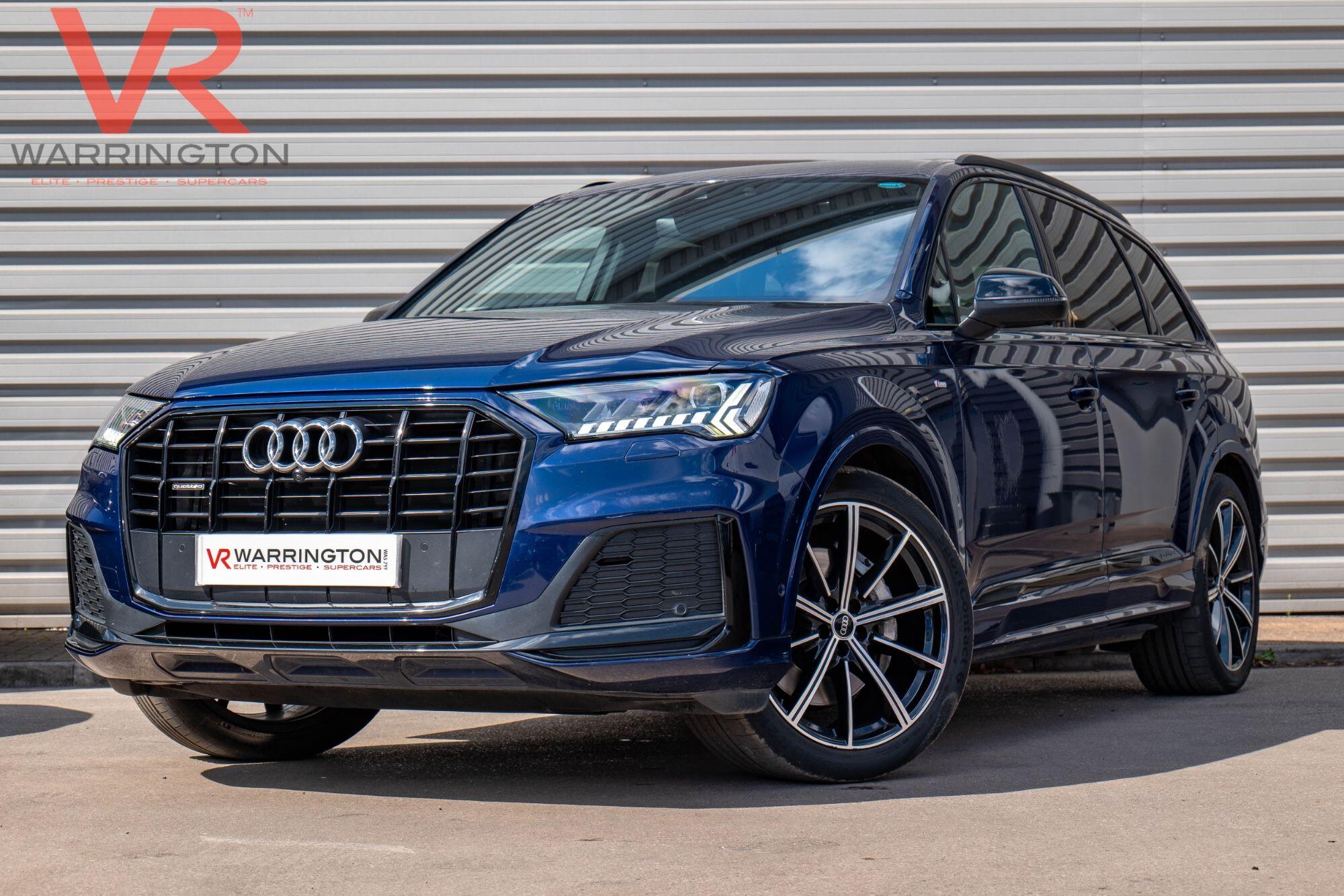 Audi Q7 view 6