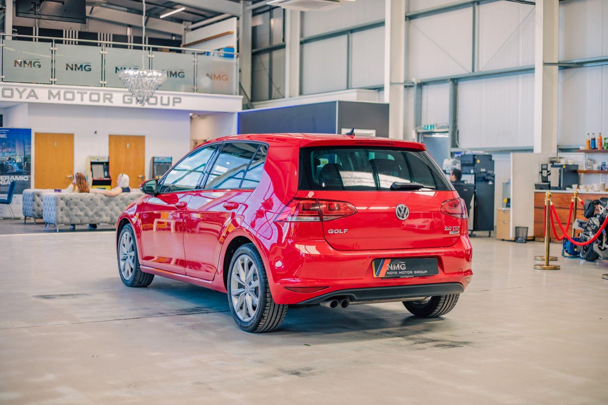 Volkswagen Golf view 32