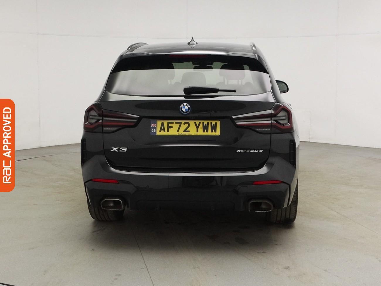 BMW X3 view 9