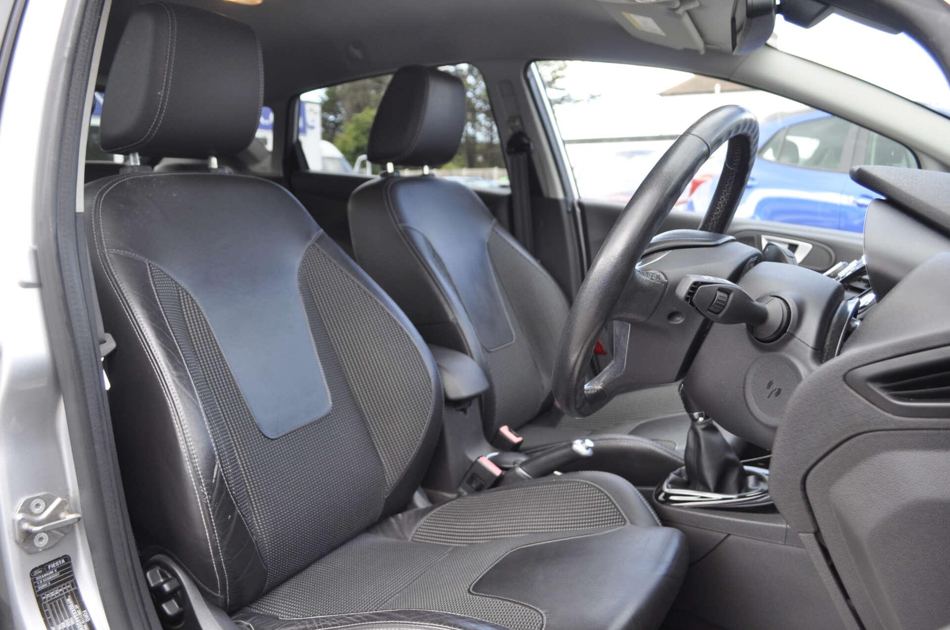 Ford Fiesta view 10