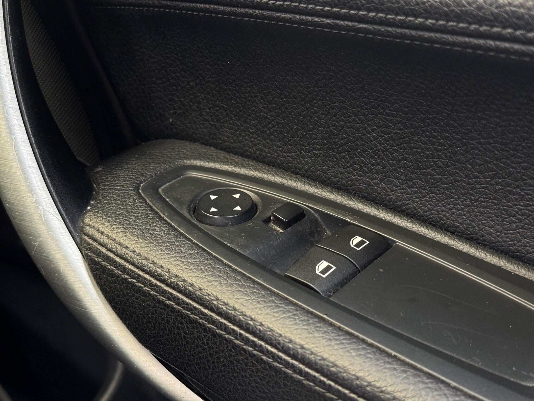BMW 1 Series view 53