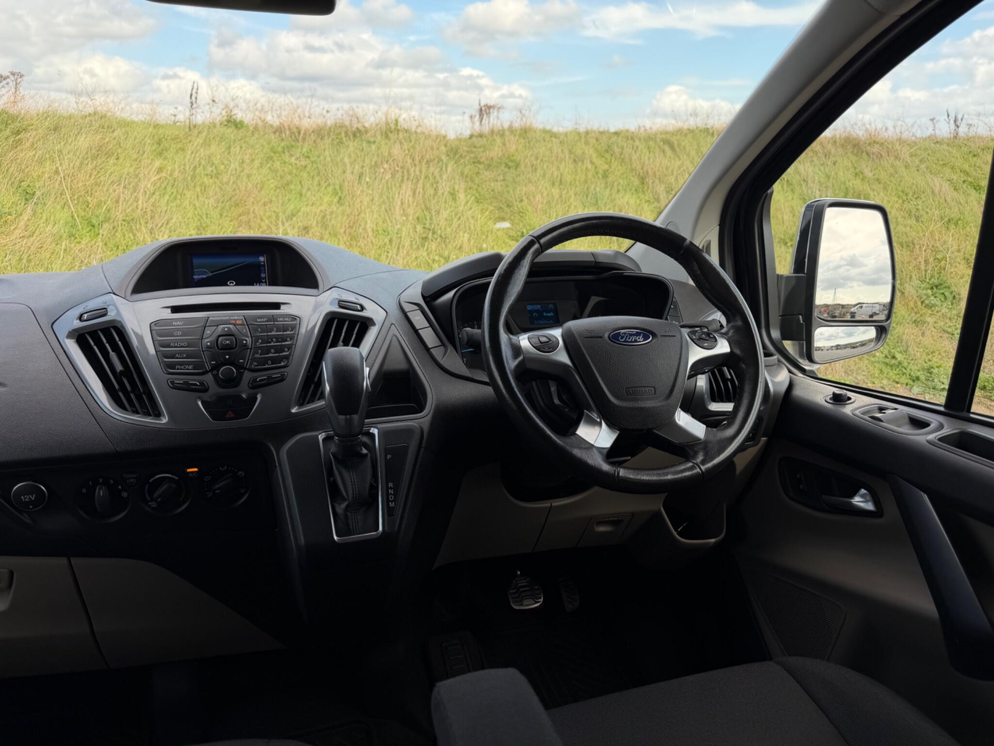 Ford Transit Custom view 8