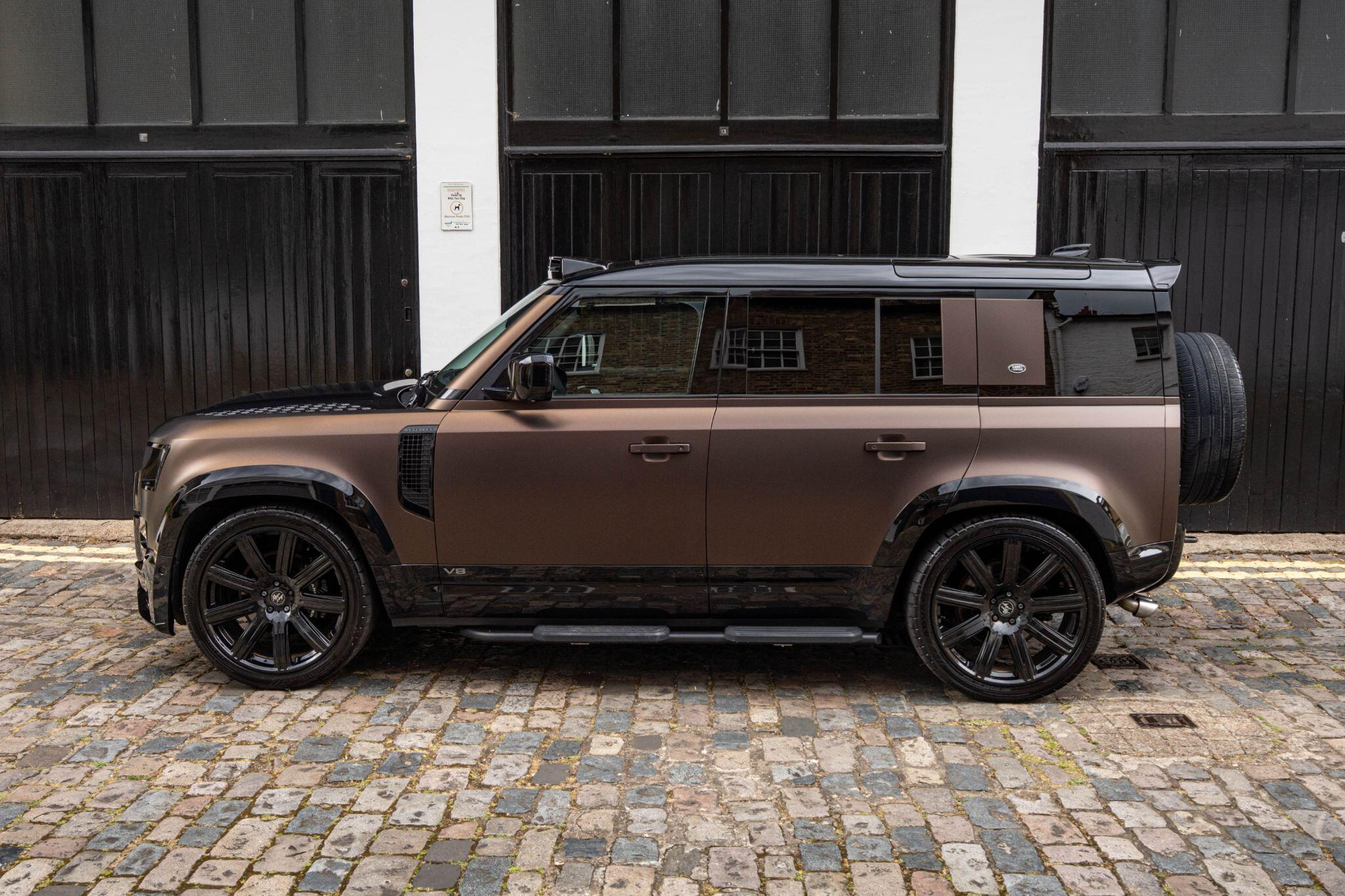 Land Rover Defender view 11