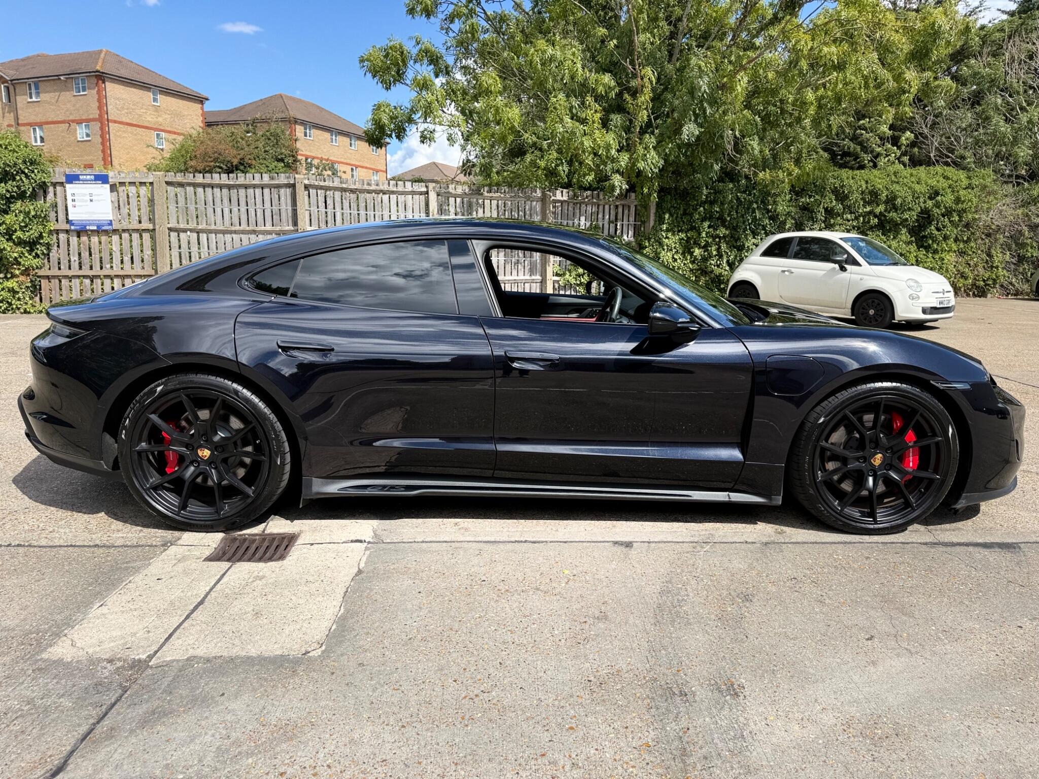Porsche Taycan view 8