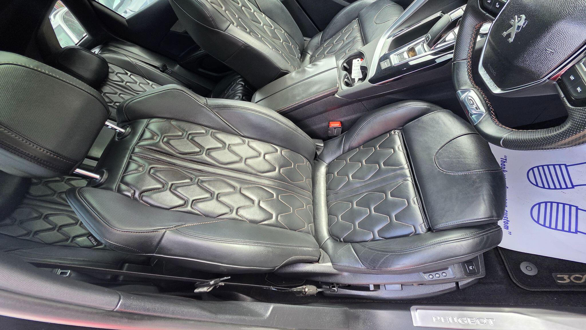 Peugeot 3008 view 30