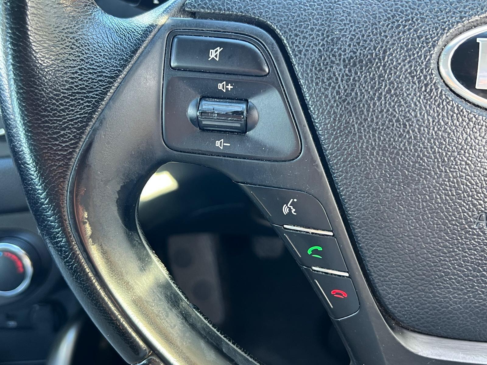 Kia Ceed view 34