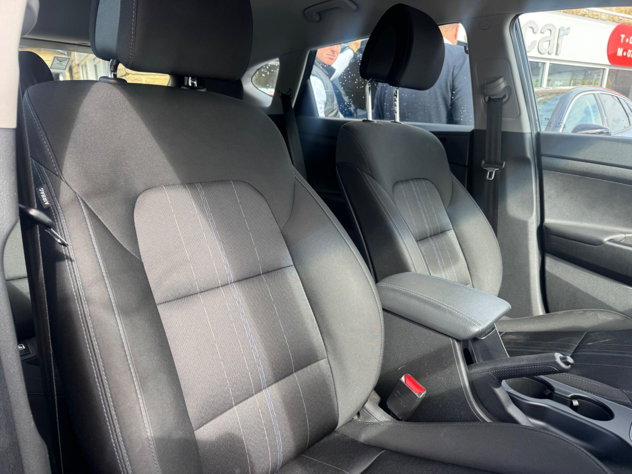 Hyundai Tucson view 8