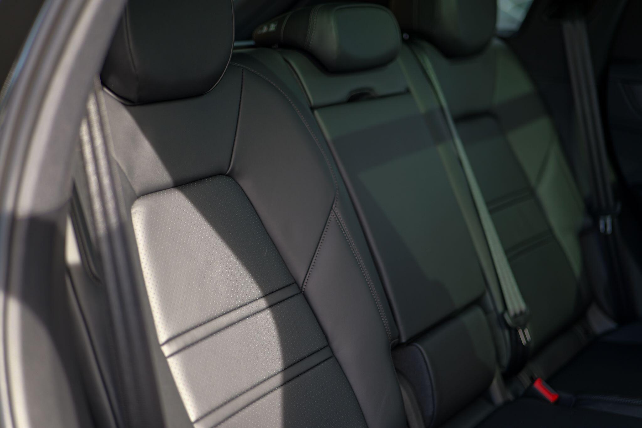 Porsche Cayenne view 28