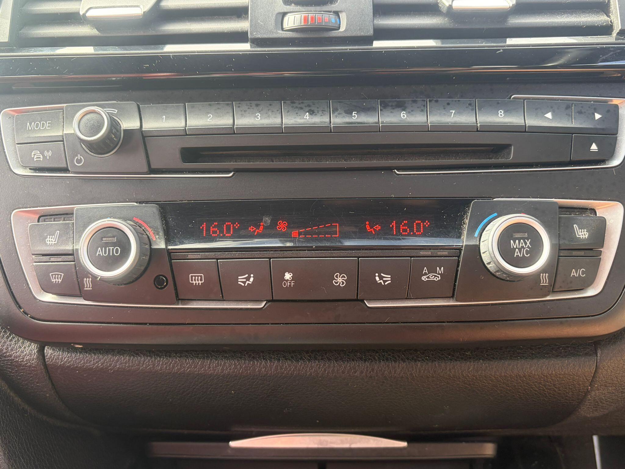 BMW 3 Series view 28