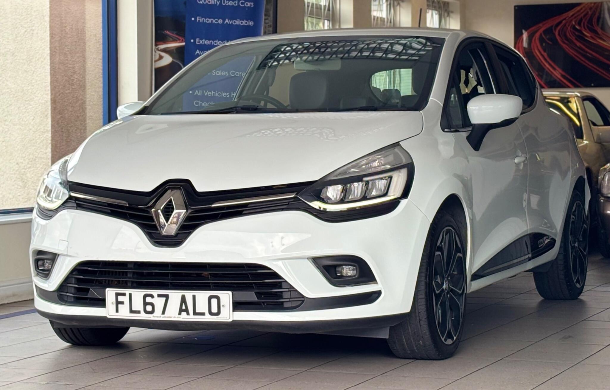 Renault Clio view 5