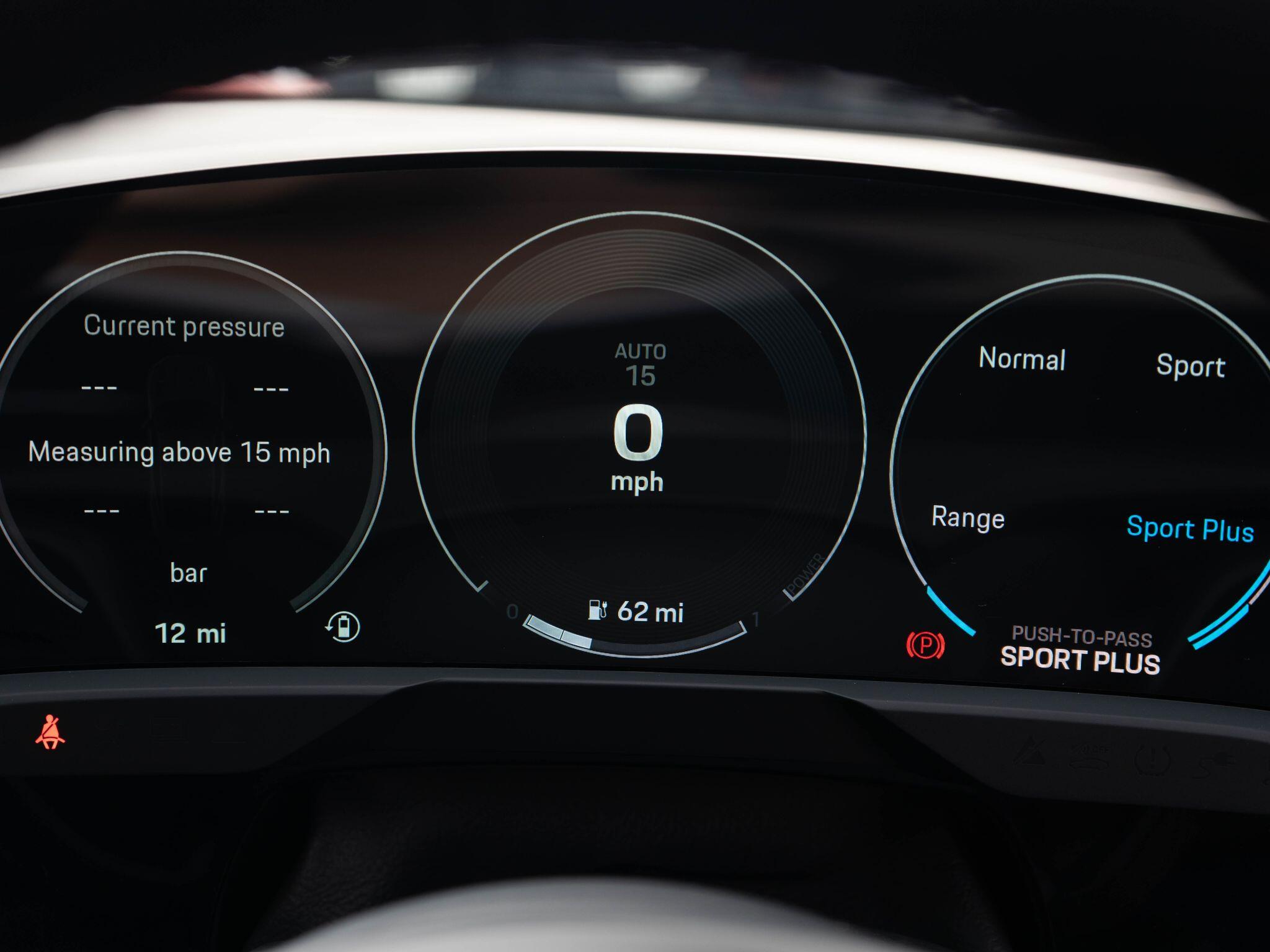 Porsche Taycan view 104