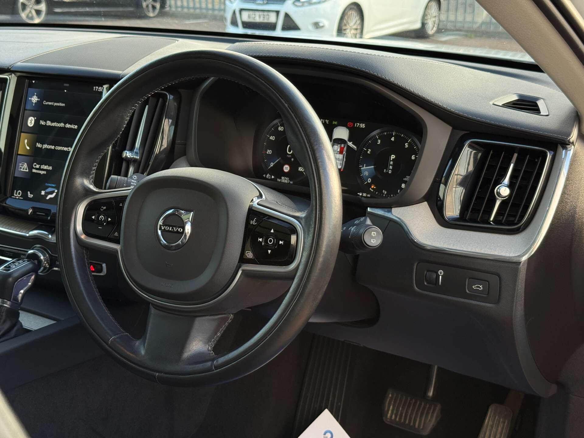 Volvo XC60 view 58