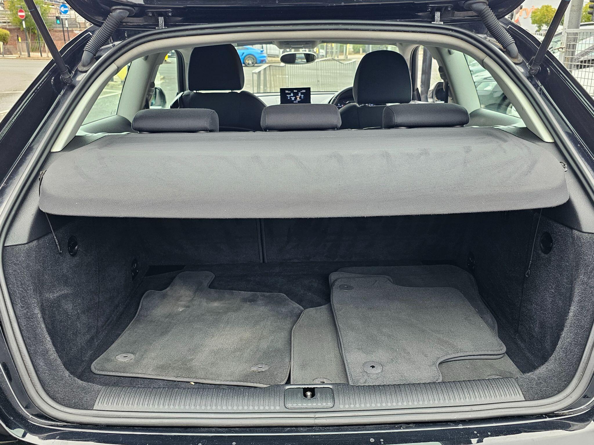 Audi A3 view 54