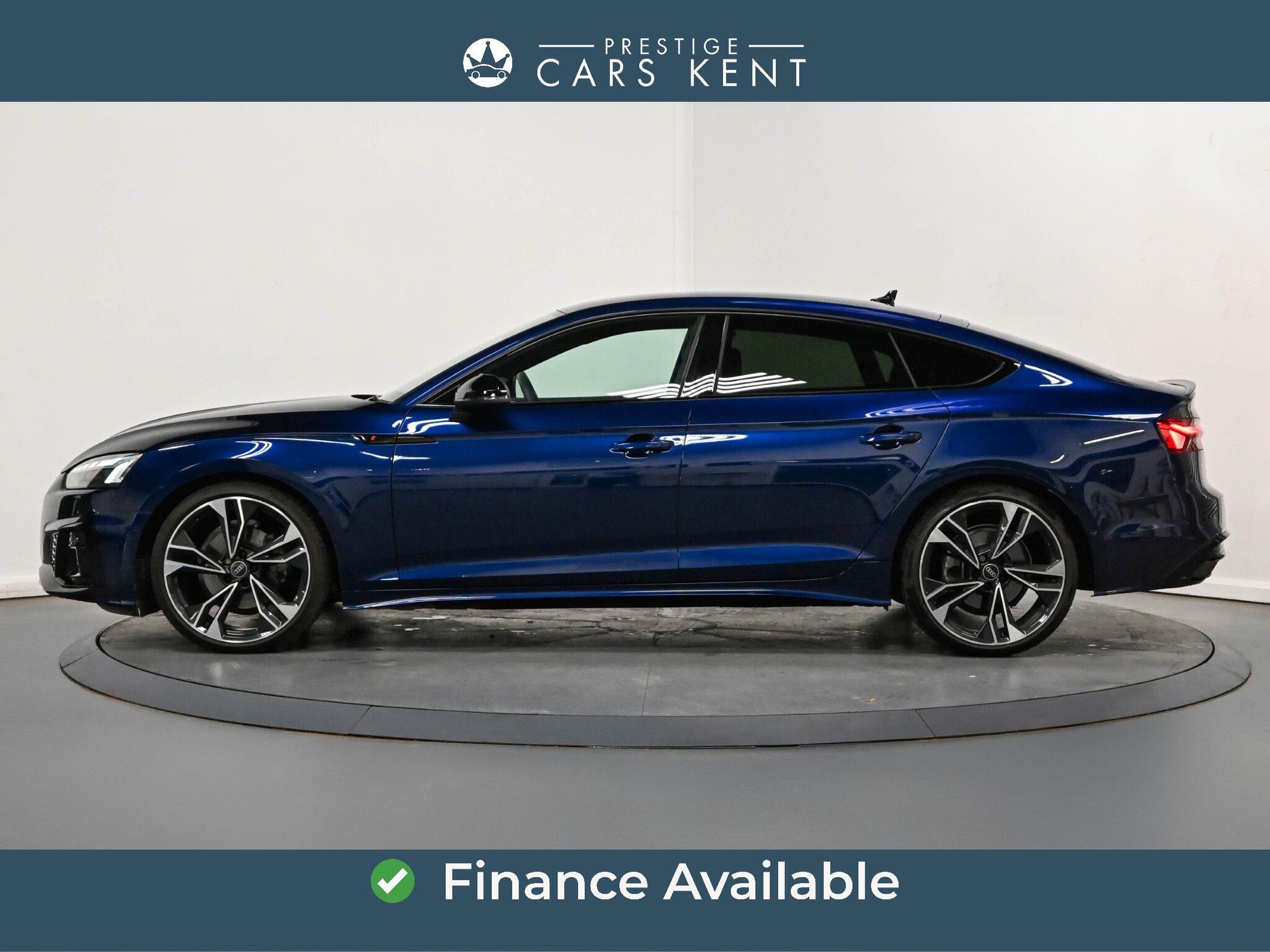 Audi A5 view 4