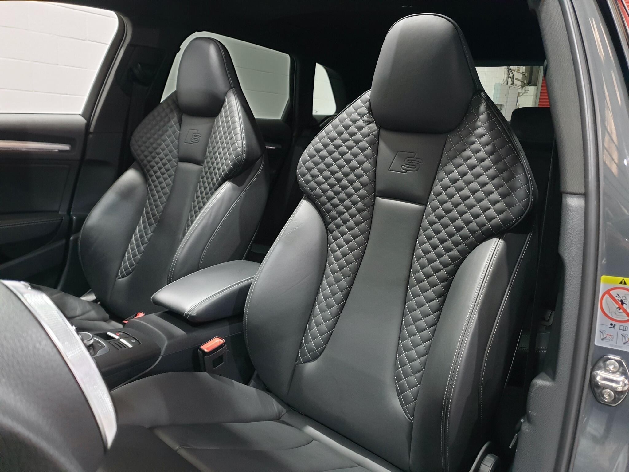 Audi S3 view 60