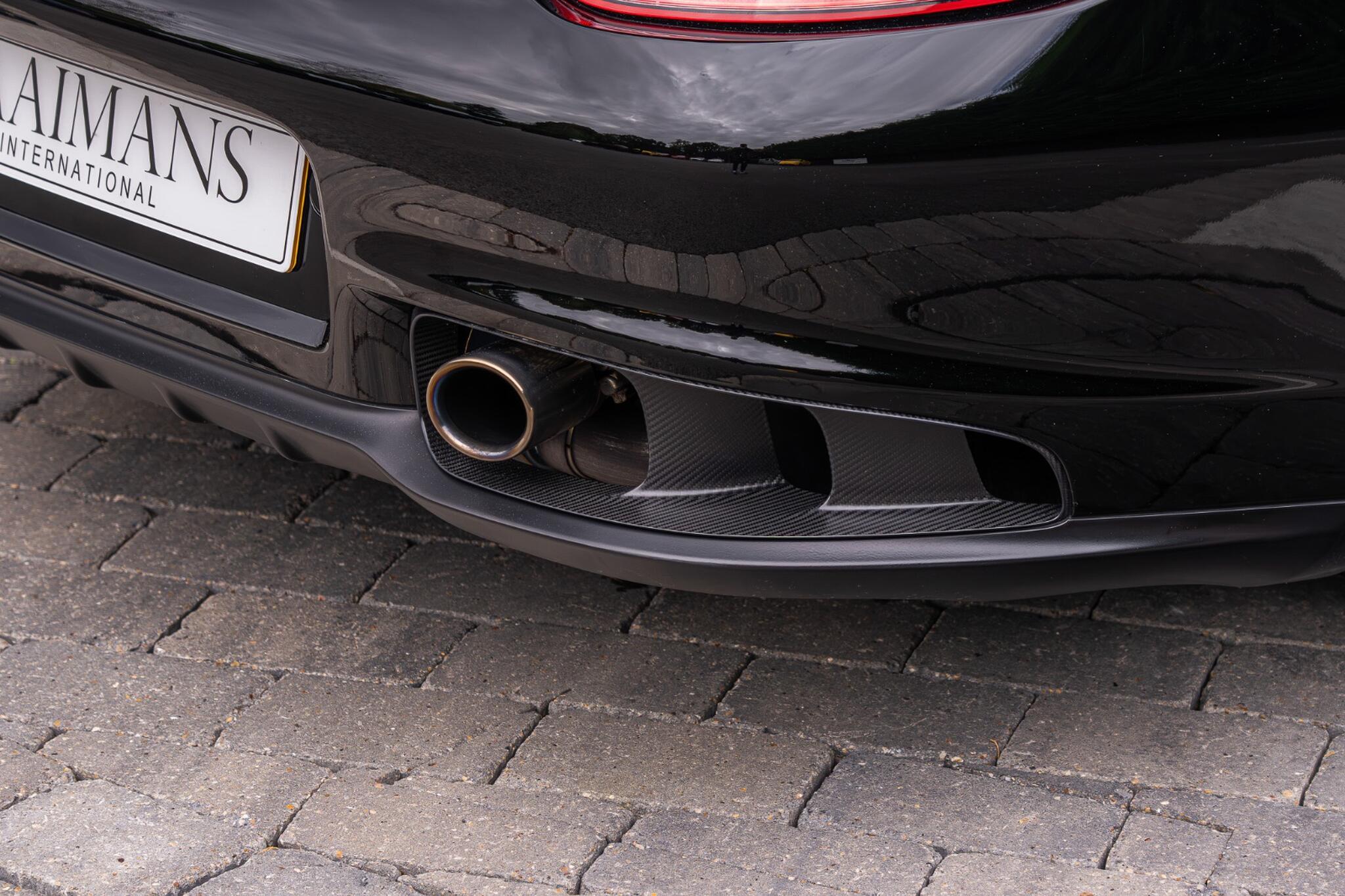 Porsche 911 view 55