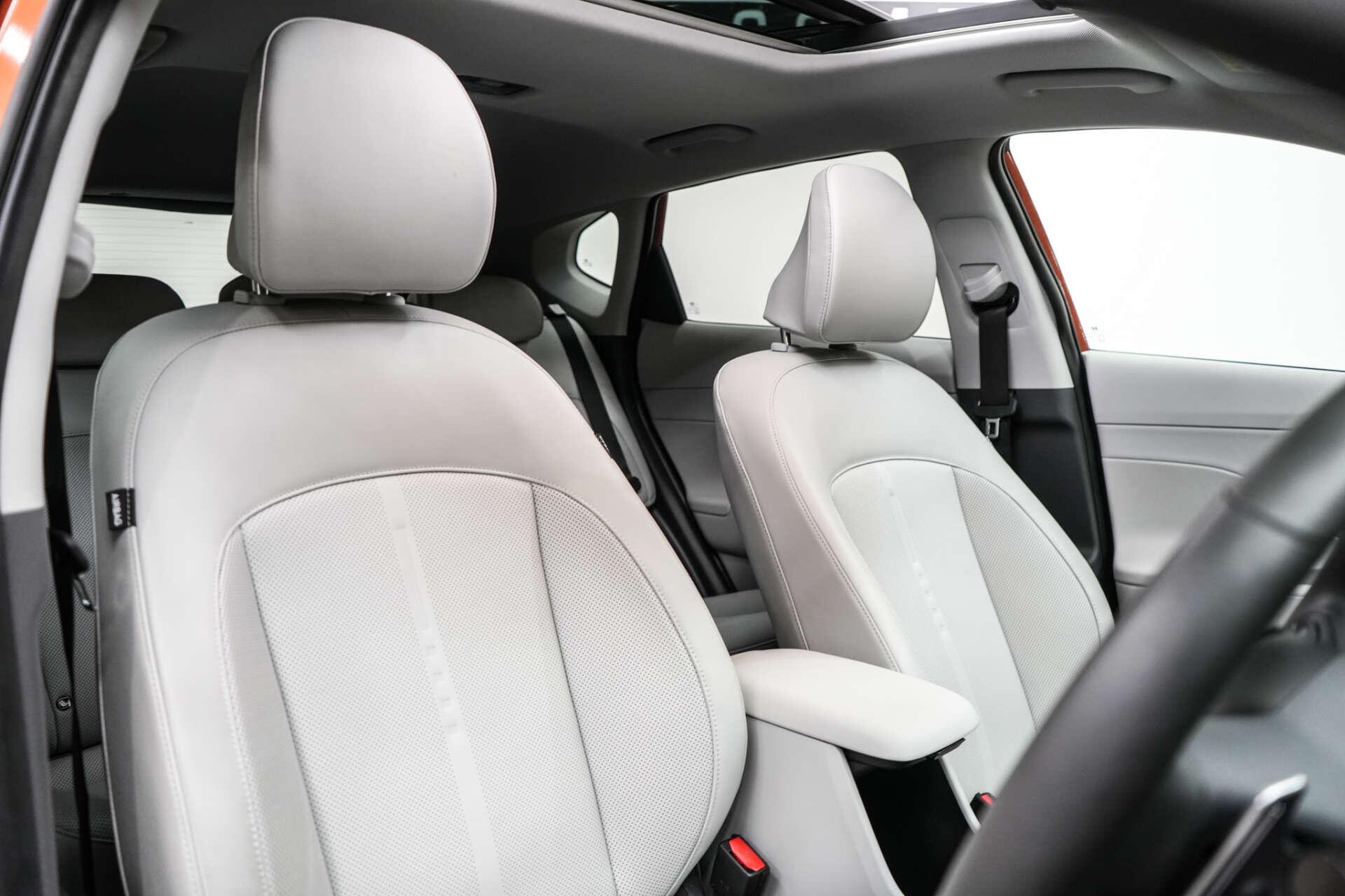 Hyundai Kona view 13