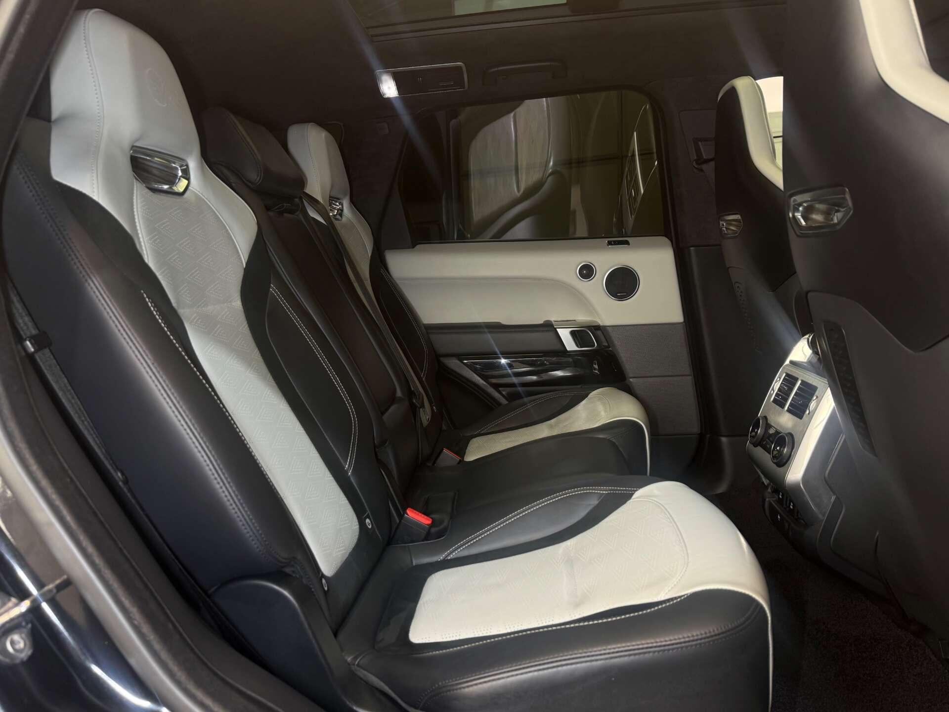 Land Rover Range Rover Sport view 18