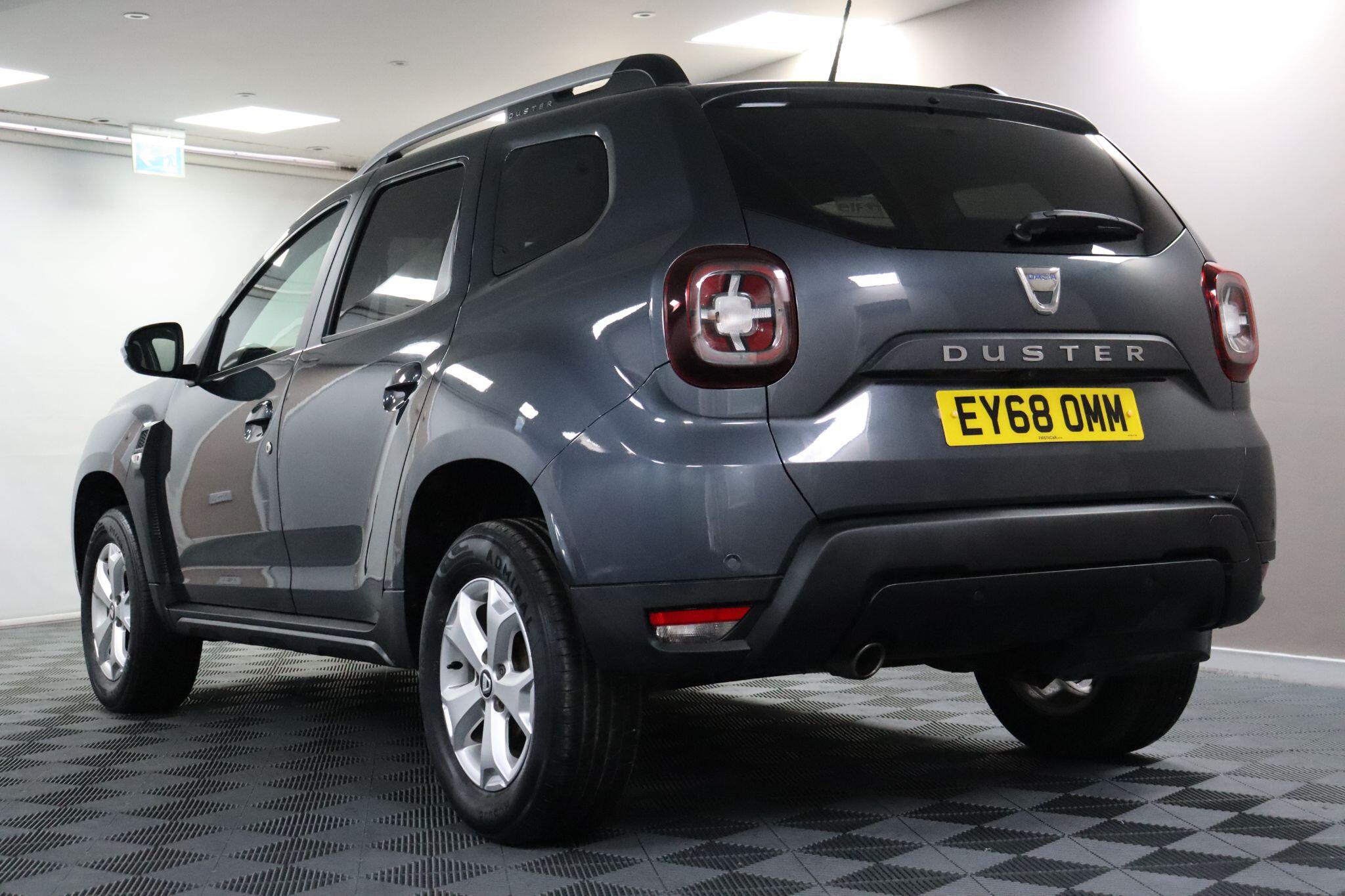 Dacia Duster view 22