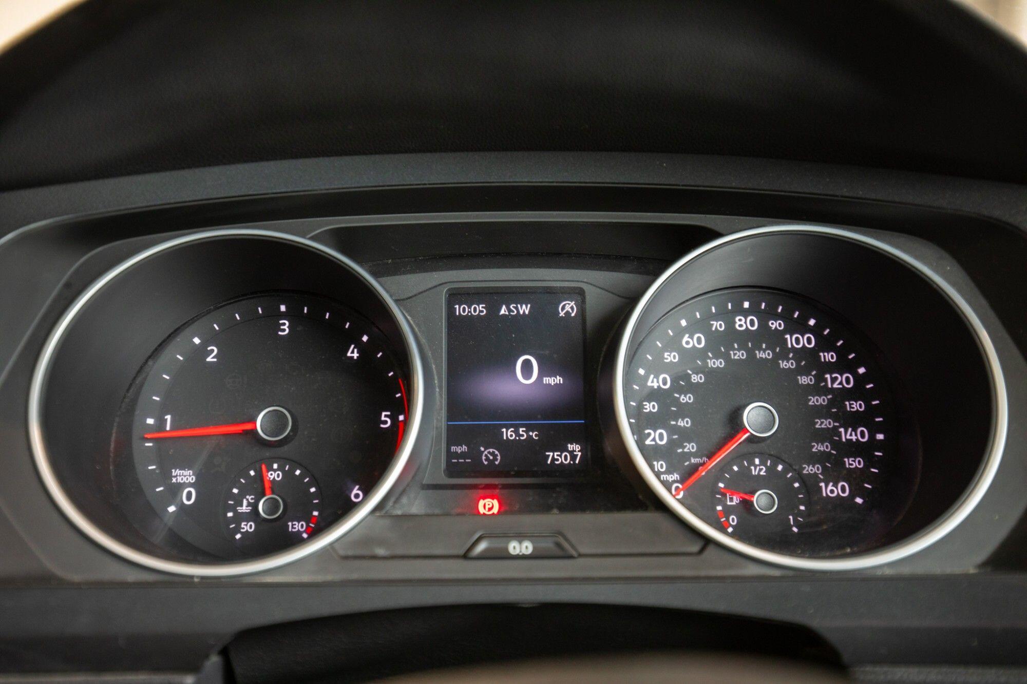 Volkswagen Tiguan view 20