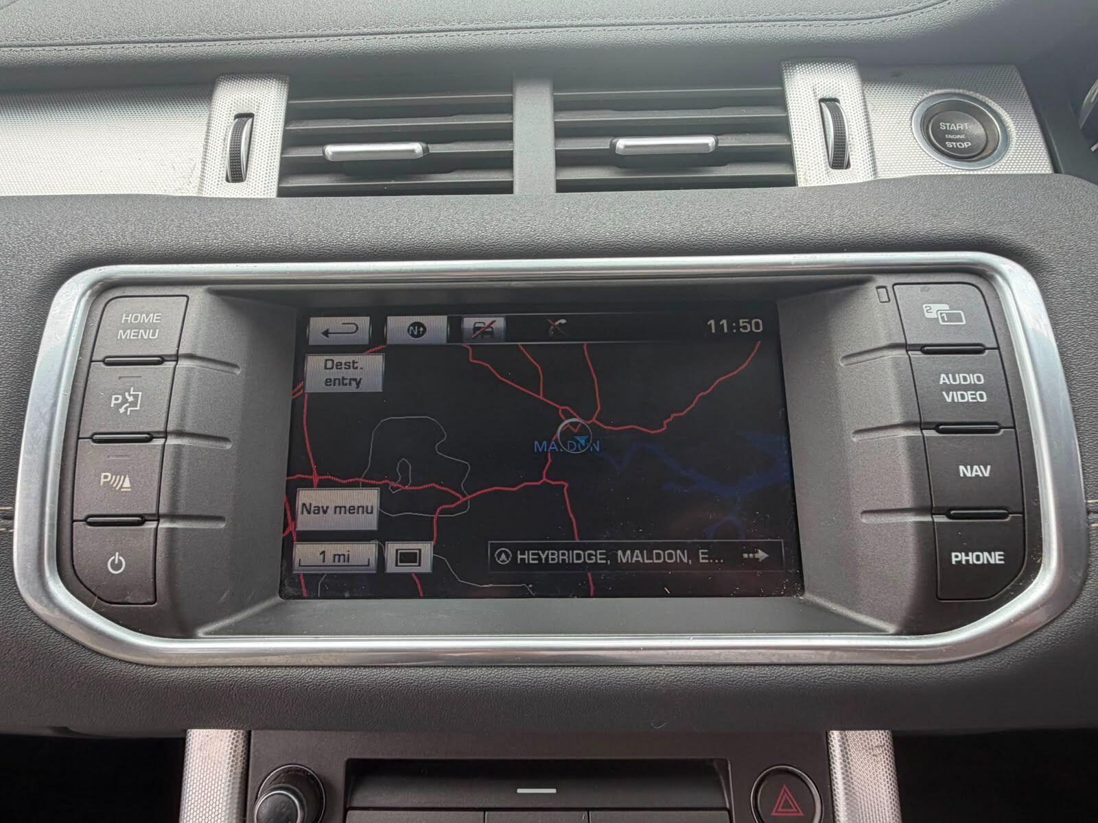 Land Rover Range Rover Evoque view 23