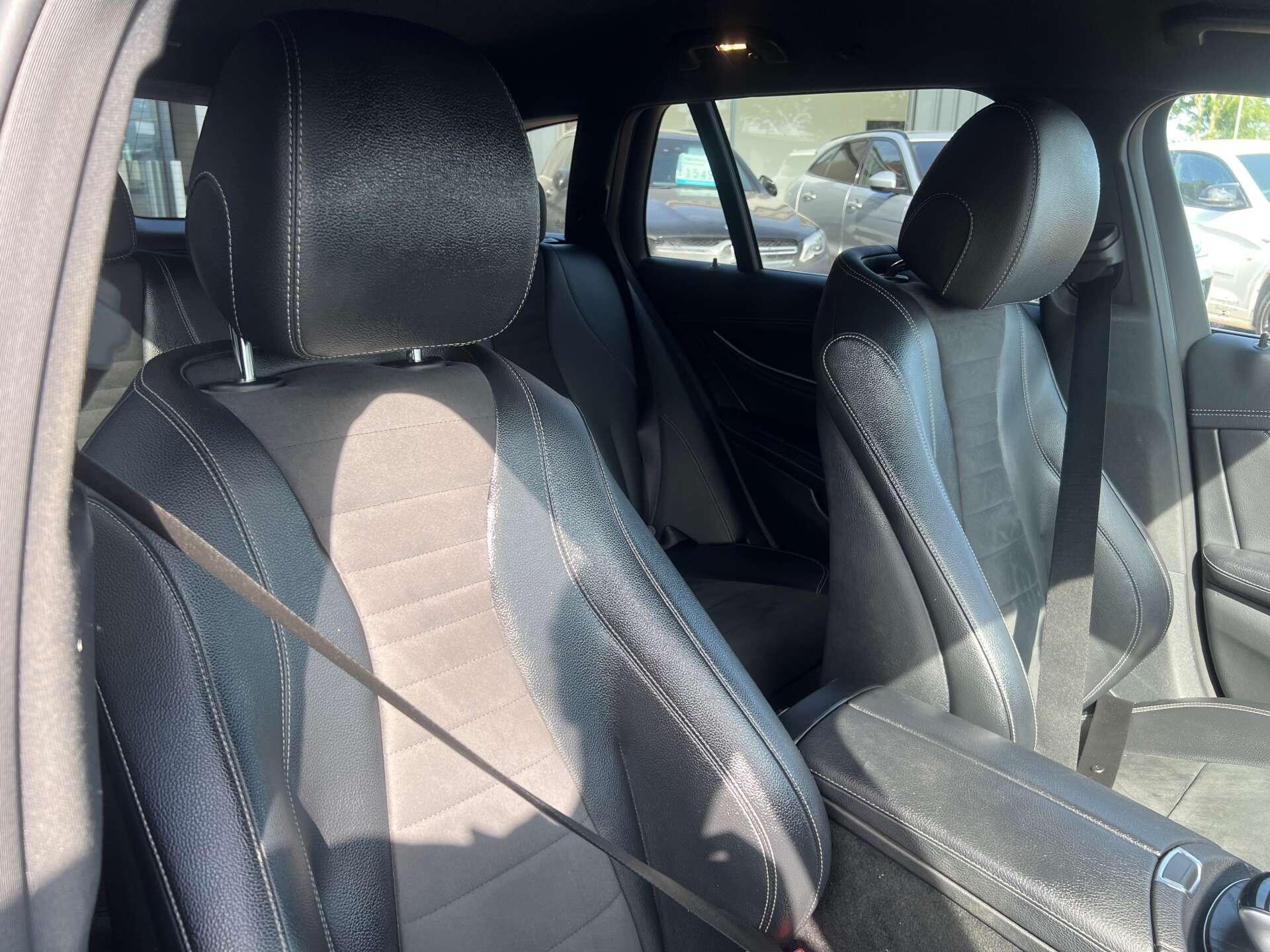 Mercedes-Benz E-Class view 16