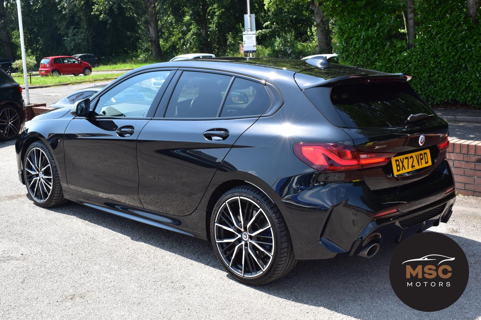 BMW 1 Series view 11