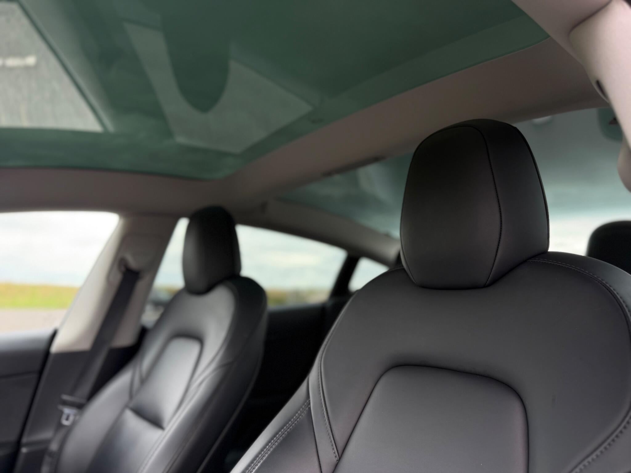 Tesla Model 3 view 9