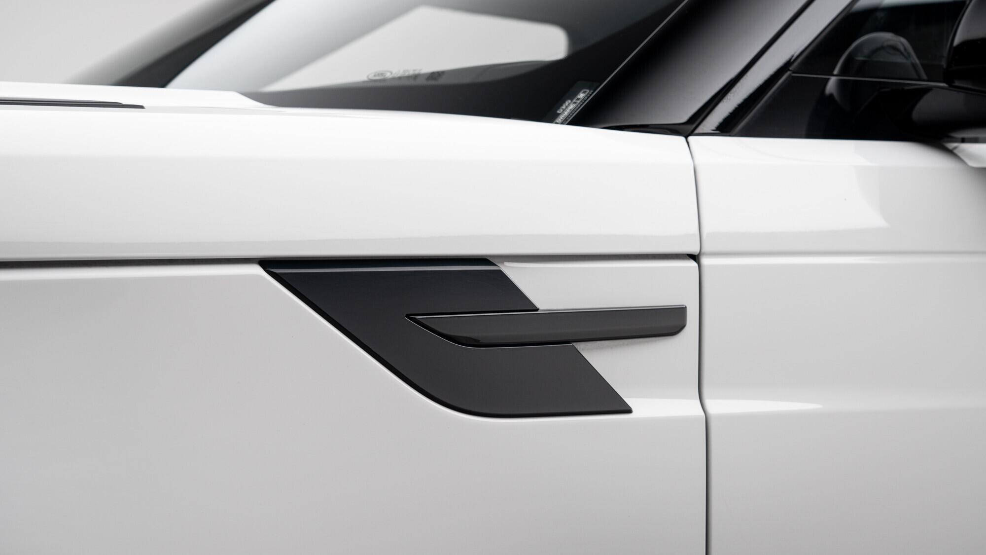 Land Rover Range Rover Sport view 11