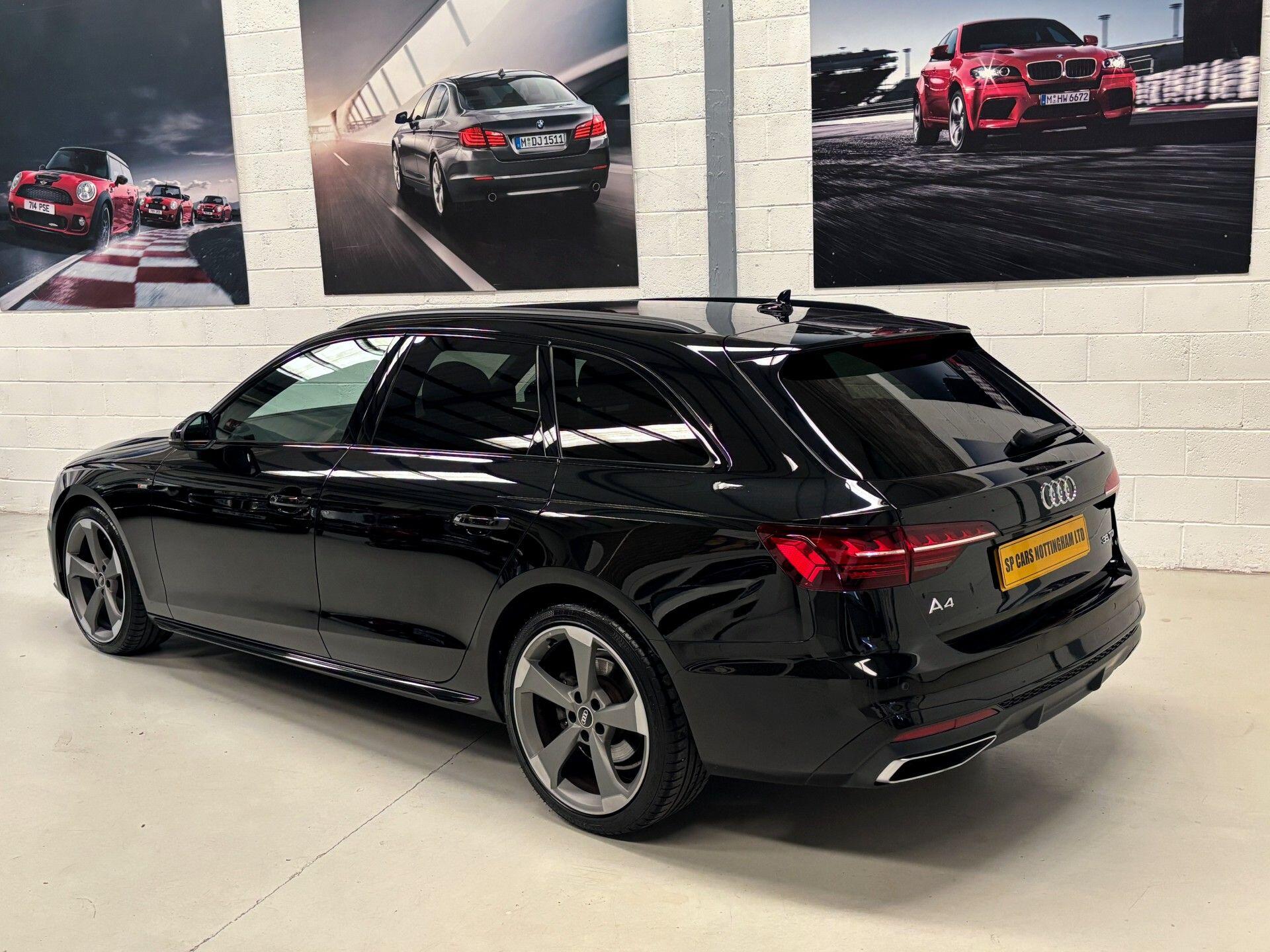 Audi A4 view 4