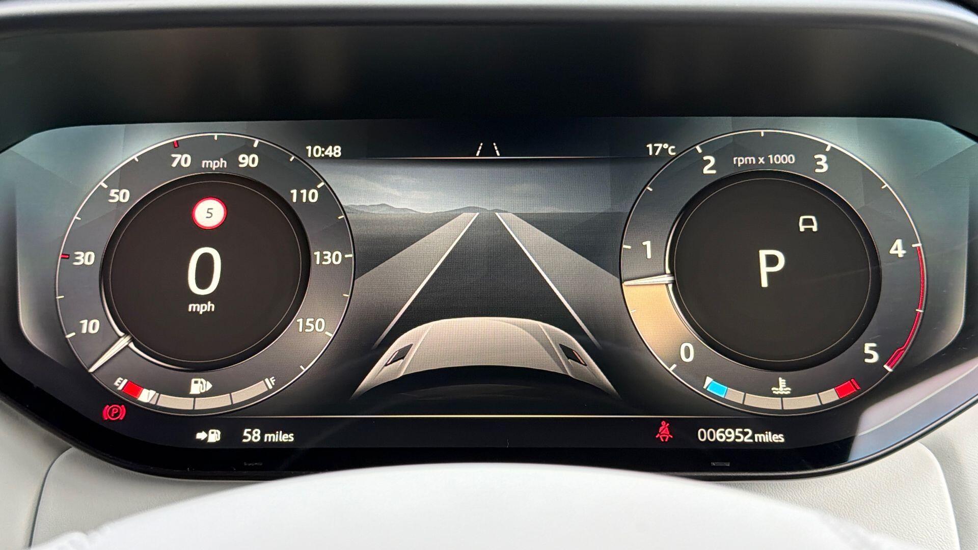 Land Rover Range Rover Sport view 16