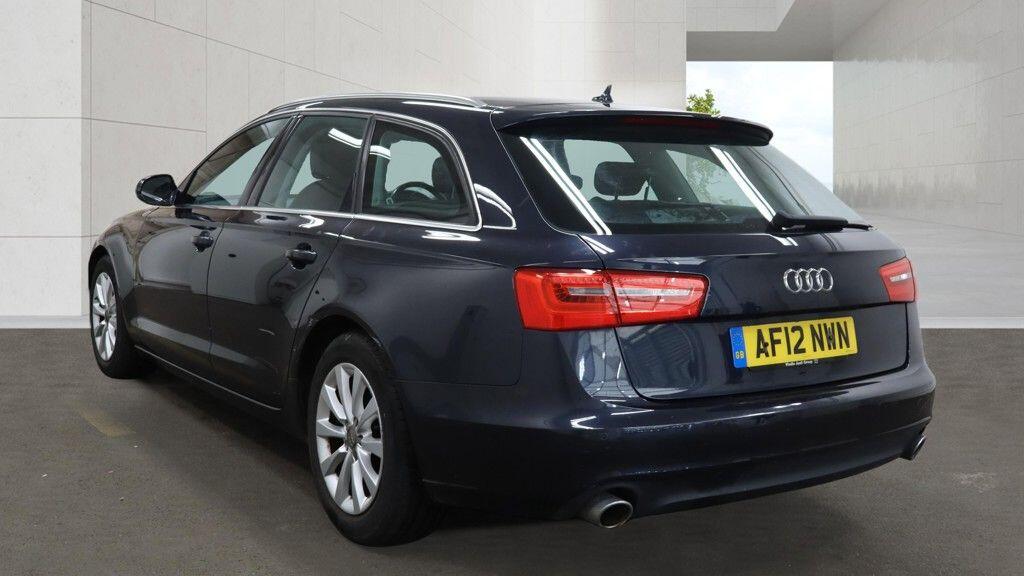 Audi A6 Avant view 7