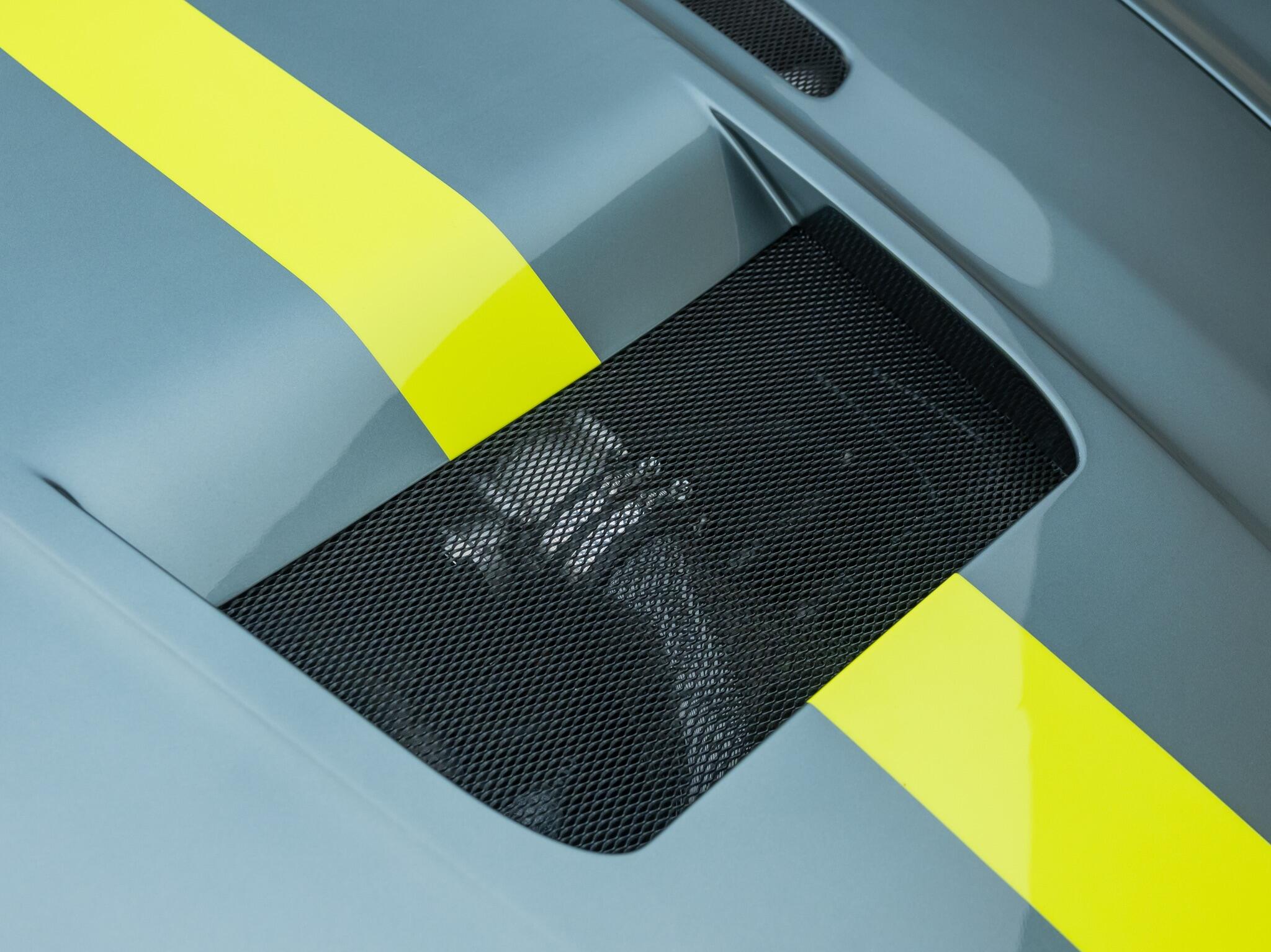 Aston Martin Vantage view 50