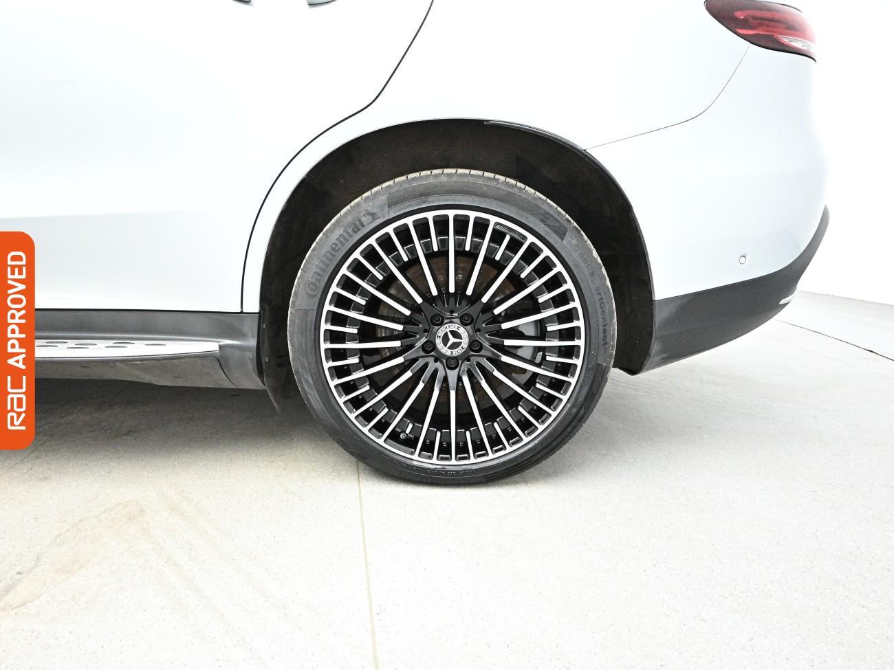 Mercedes-Benz Eqc view 30
