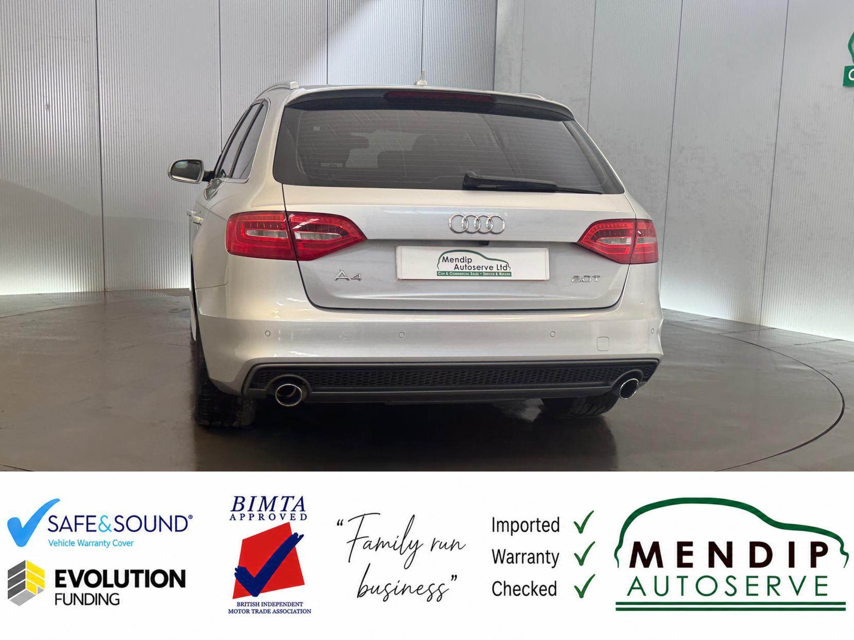 Audi A4 Avant view 15