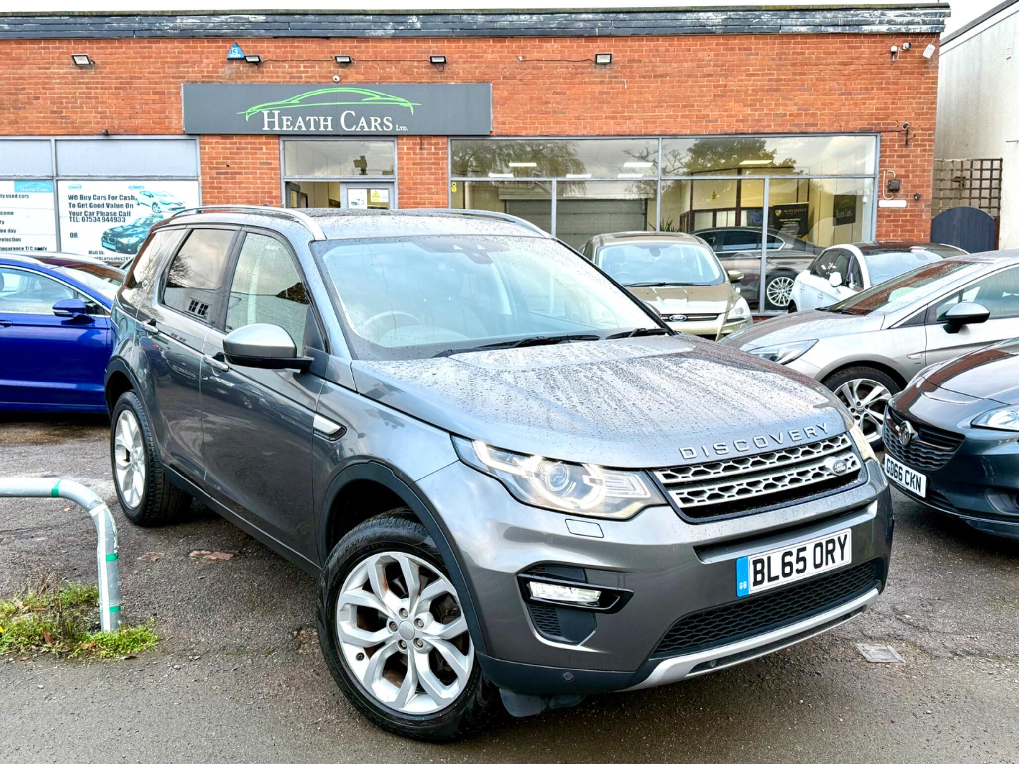 2015 Land Rover Discovery Sport 2.0 TD4 HSE Auto 4WD Euro 6 (s/s) 5dr • 86,302 miles image 17