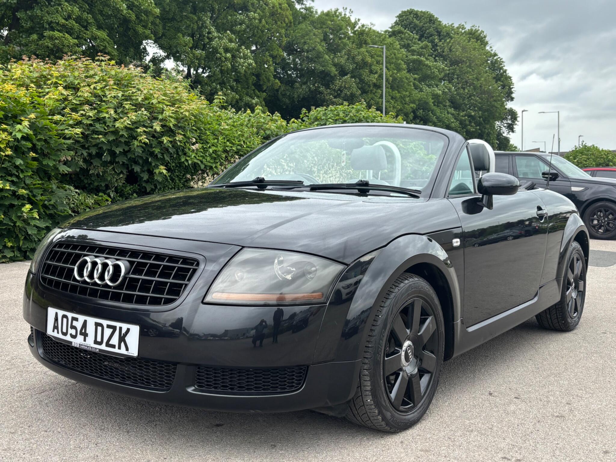 Audi TT main image