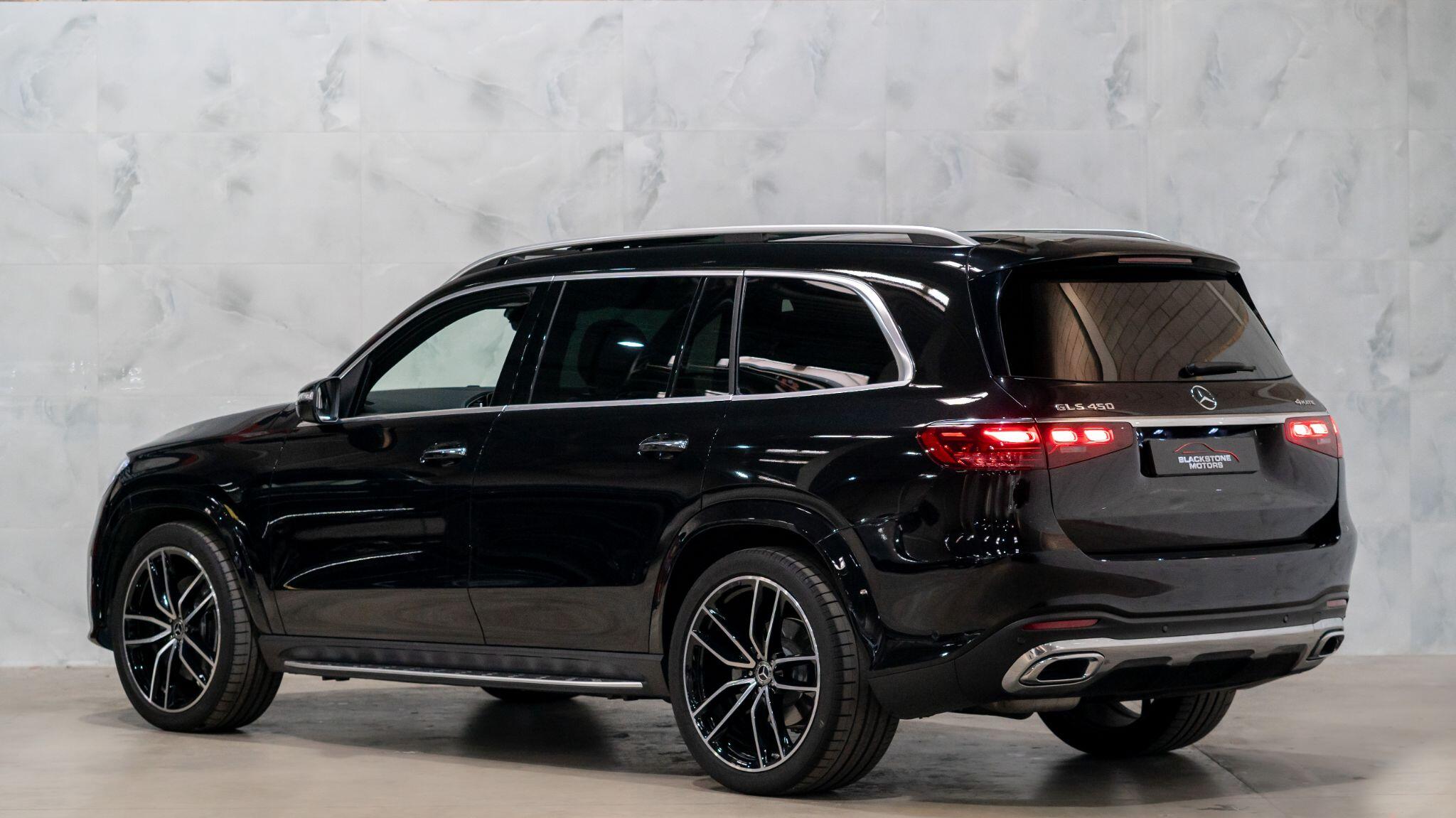 Mercedes-Benz GLS view 5