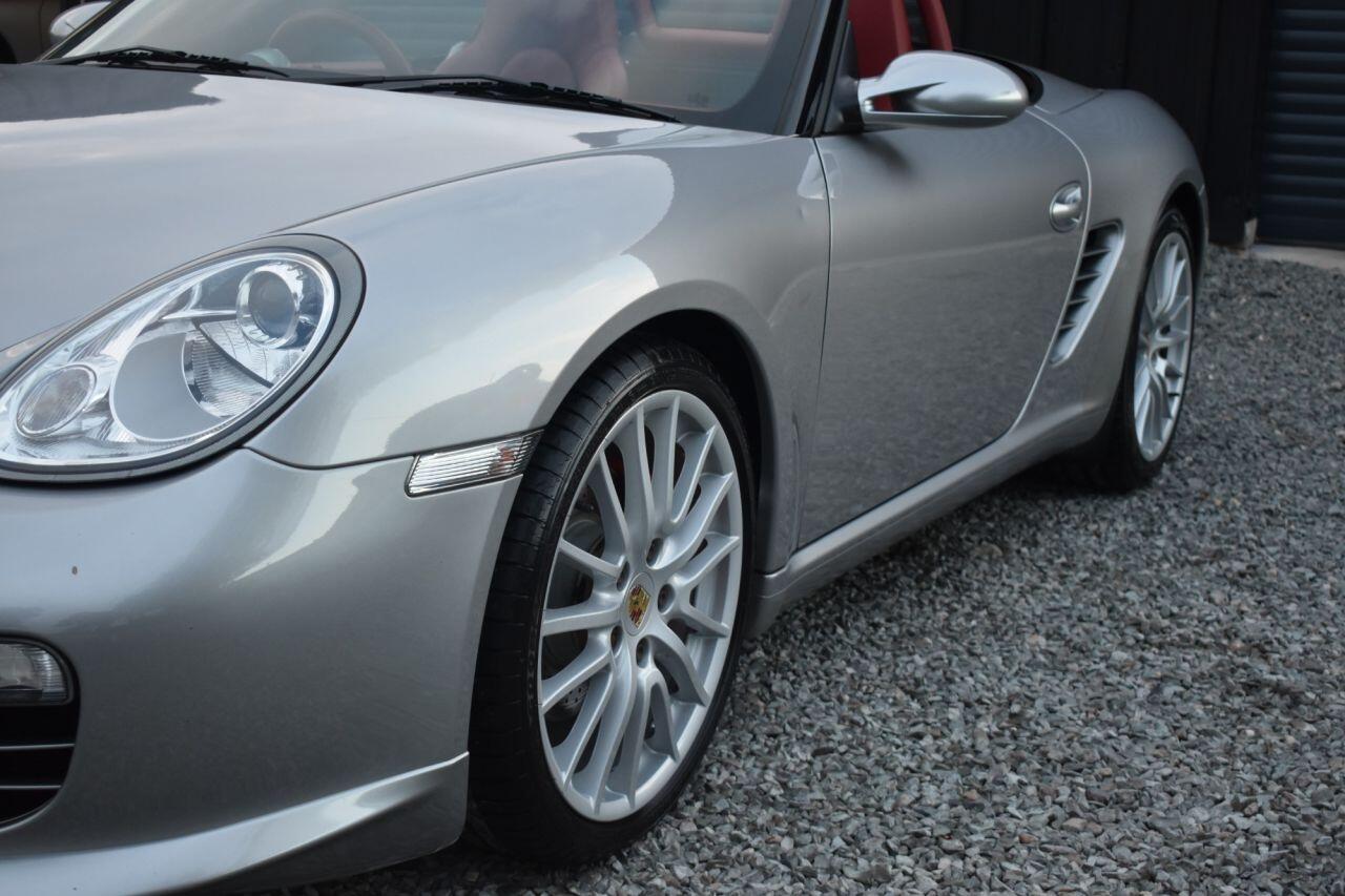 Porsche Boxster view 24
