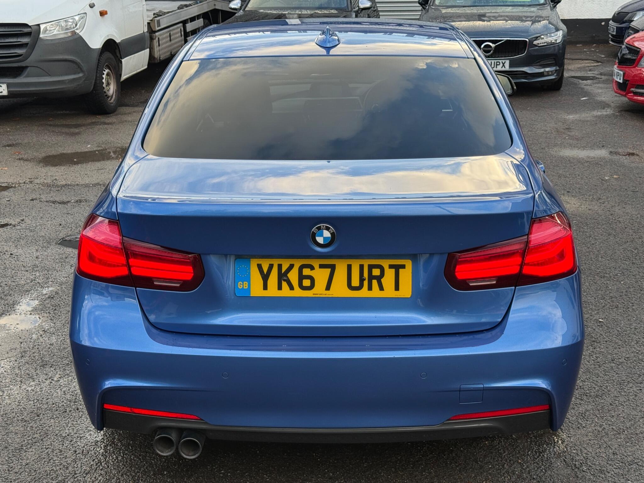 BMW 3 Series - Image 16