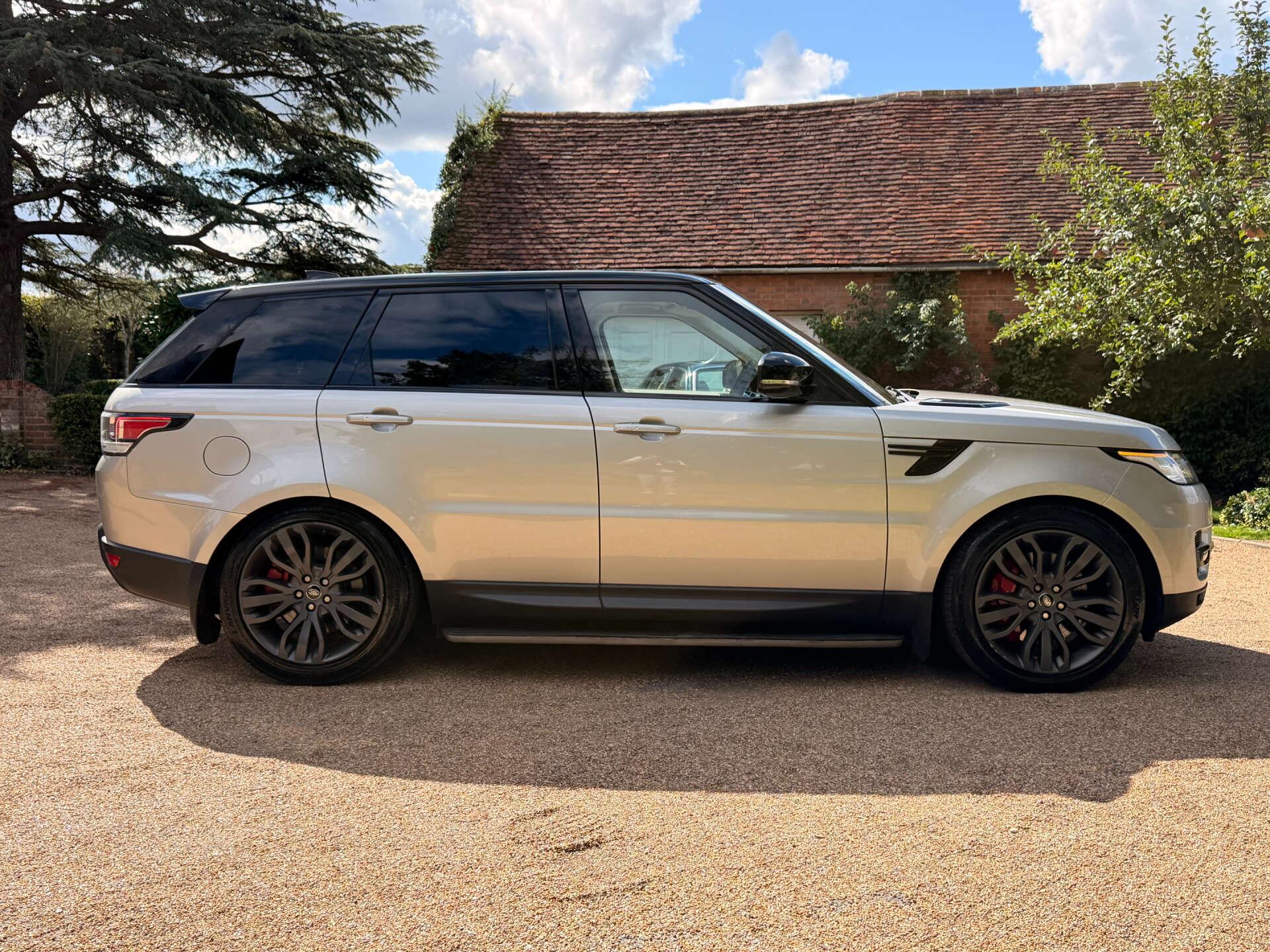 Land Rover Range Rover Sport view 6