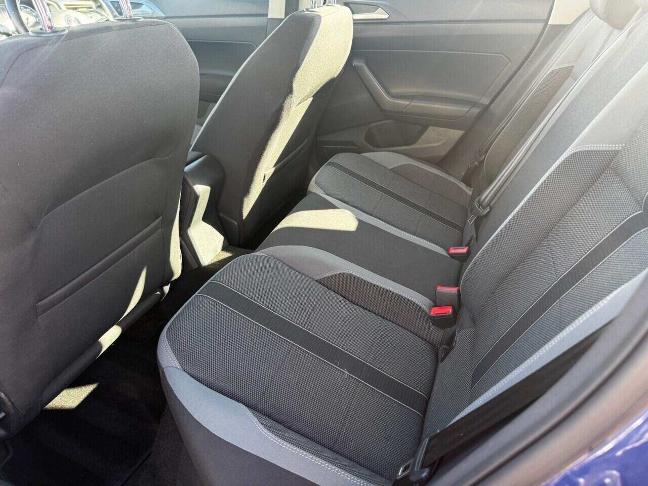 Volkswagen Polo view 27