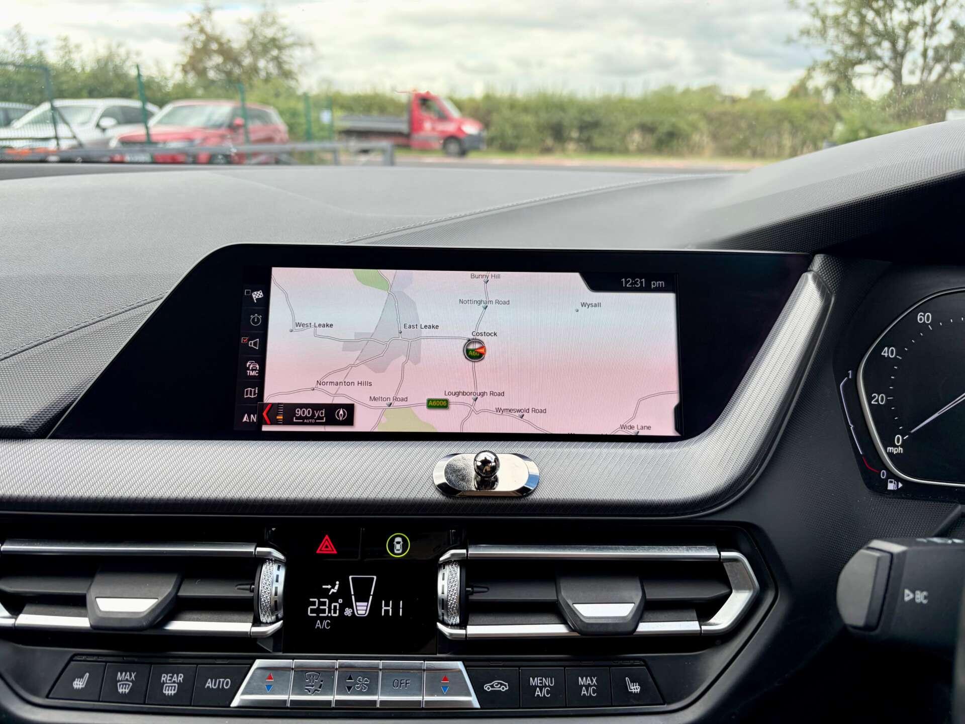 BMW 1 Series view 53